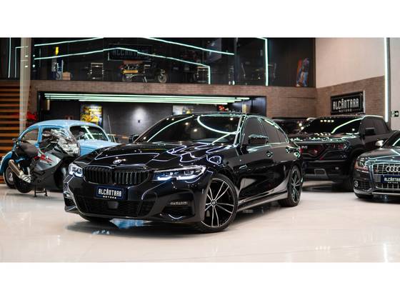 BMW 320i 2.0 16V TURBO FLEX M SPORT AUTOMÁTICO BMW 320i 2.0 16V TURBO FLEX M SPORT AUTOMÁTICO